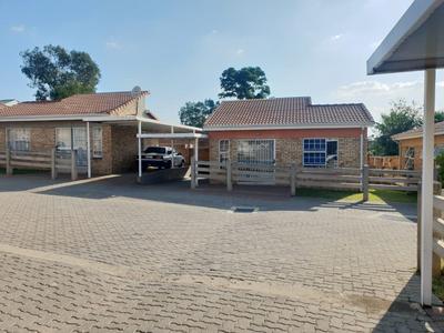 Townhouse For Sale in Cosmo City, Randburg
