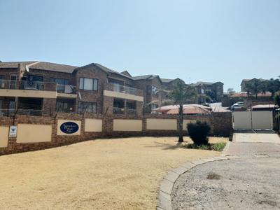 Townhouse For Sale in Winchester Hills, Johannesburg
